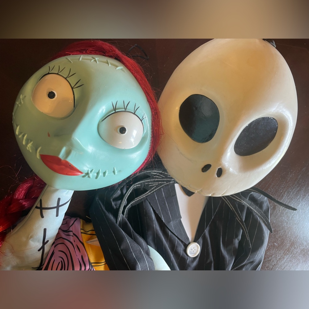 Jack Skellington & Sally From “The Nightmare Before Christmas” Halloween Figures - Picture 12 of 16